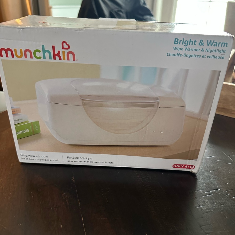 Munchkin White Wipe Warmer with Nightlight